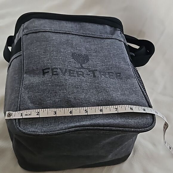 Fever- Tree Insulated Lunch Bag Gray/ Black 13×11 - Picture 8 of 16